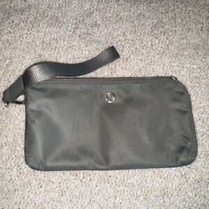 Lululemon Curved Wristlet Grey Sage